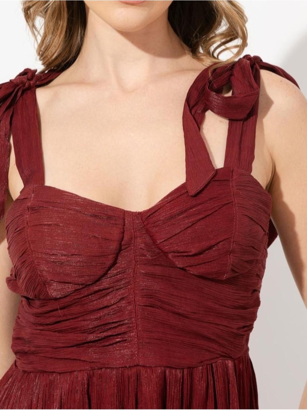 Blu Pepper Burgundy Metallic Tie Shoulder
Ruched Smocked Midi Dress Womens M - Picture 2 of 11